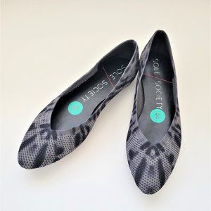 SOLE SOCIETY - Tie Dye Flats - Size 8